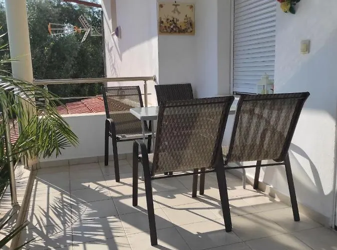 Elena's * Σκάλα Ραχωνίου